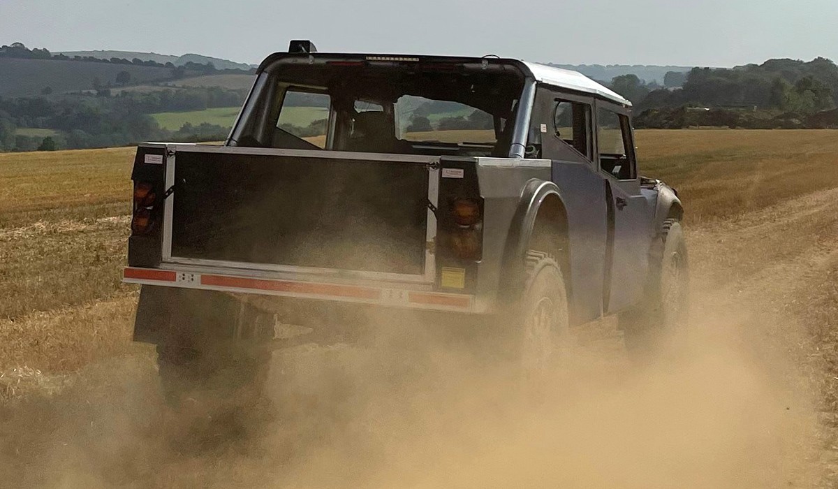 Вездеход Fering Pioneer обещает дальность хода до 7000 км Вездеход Fering Pioneer обещает дальность хода до 7000 км