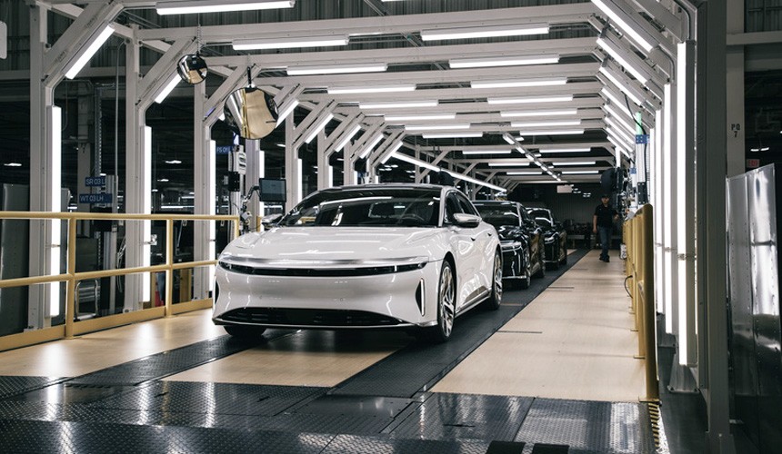 Компания Lucid все же начала производство электромобилей