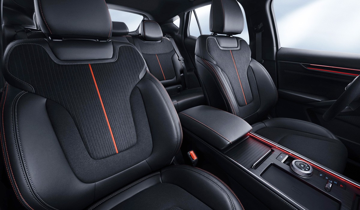 Mondeo-заменитель: кросс-лифтбек Ford Evos стал серийным