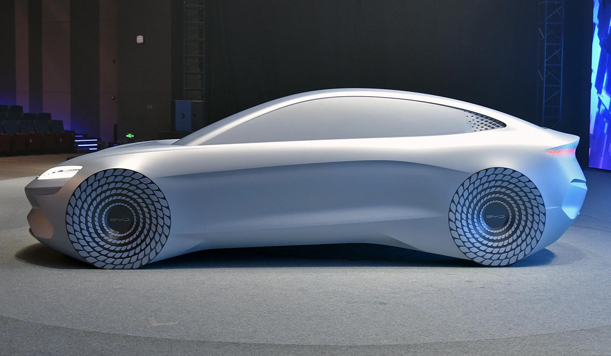 Седан BYD Ocean-X раскроет потенциал платформы e3.0 Седан BYD Ocean-X раскроет потенциал платформы e3.0