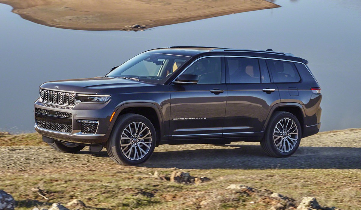 Jeep Grand Cherokee нового поколения: версии для Европы и России Jeep Grand Cherokee нового поколения: версии для Европы и России