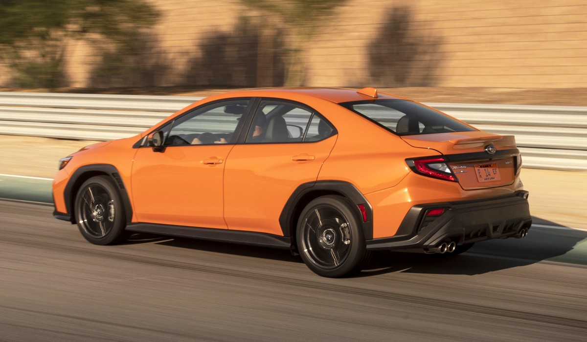 Представлен «заряженный» седан Subaru WRX нового поколения Представлен «заряженный» седан Subaru WRX нового поколения