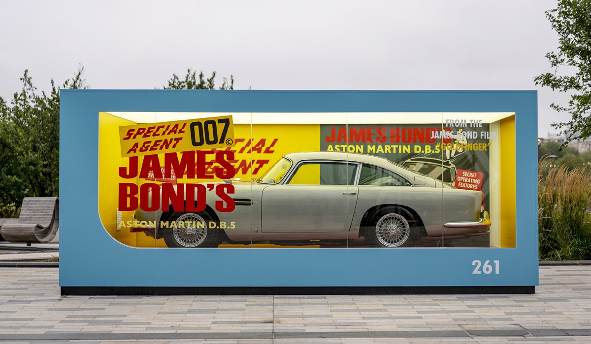 Land Rover и Aston Martin готовятся к выходу нового фильма про агента 007