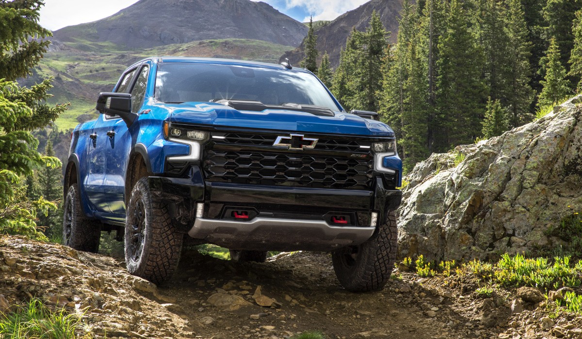 Пикап Chevrolet Silverado 1500: модернизация и вездеход ZR2 Пикап Chevrolet Silverado 1500: модернизация и вездеход ZR2