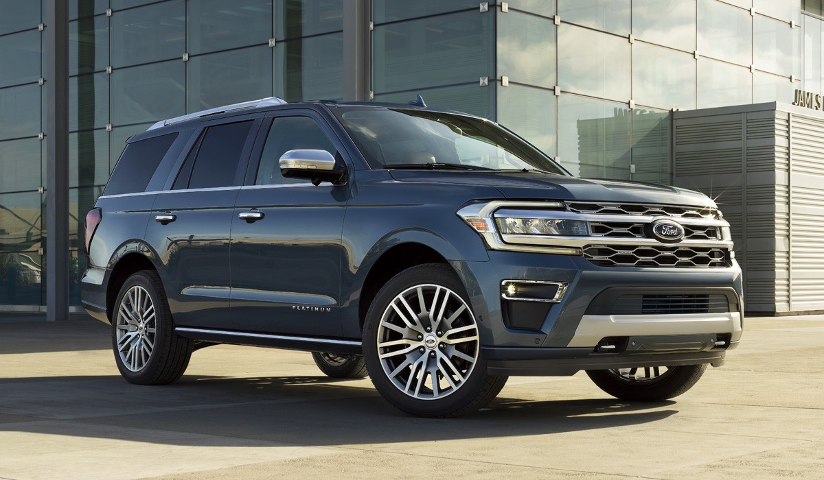 Внедорожник Ford Expedition: обновление и новые мощные версии Внедорожник Ford Expedition: обновление и новые мощные версии