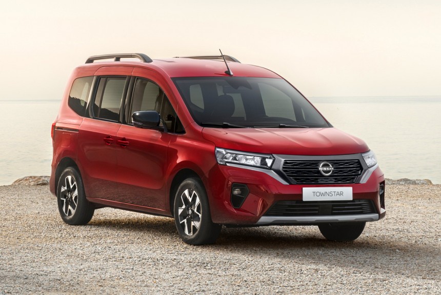 Новый Kangoo превратился в Nissan Townstar Новый Kangoo превратился в Nissan Townstar