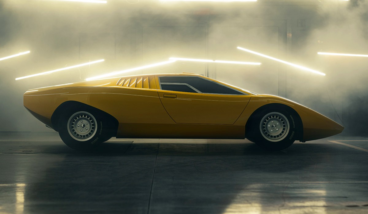 Построена реплика самого первого Lamborghini Countach Построена реплика самого первого Lamborghini Countach