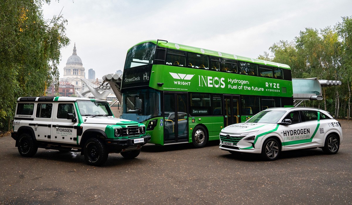 Построен первый водородный внедорожник Ineos Grenadier