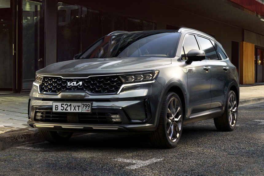 У кроссовера Kia Sorento расширено оснащение