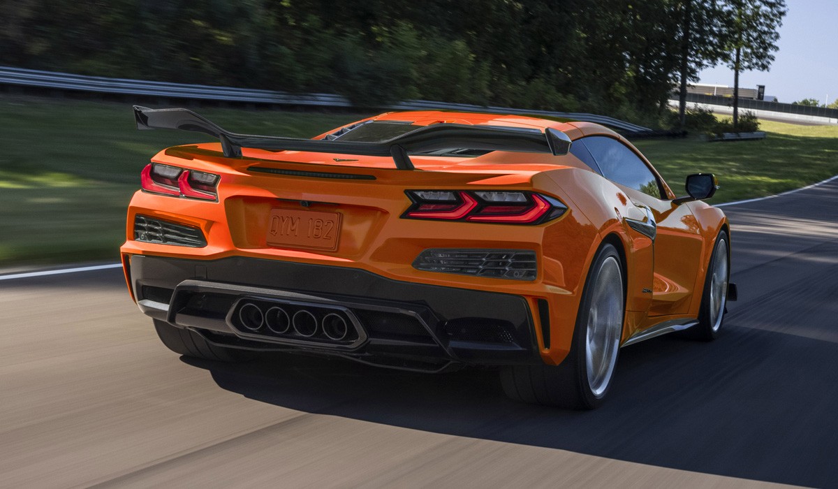 Новый Chevrolet Corvette Z06 — с атмосферником вместо компрессора Новый Chevrolet Corvette Z06 — с атмосферником вместо компрессора