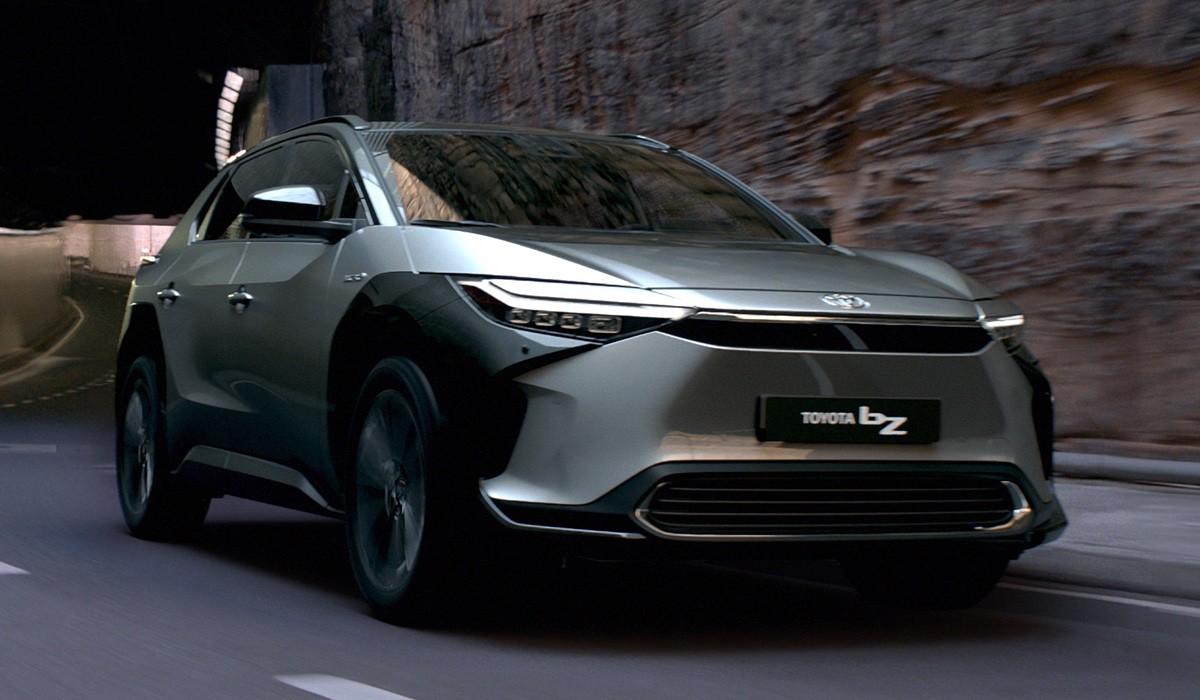 Электрический кроссовер Toyota bZ4X: серийная версия Электрический кроссовер Toyota bZ4X: серийная версия