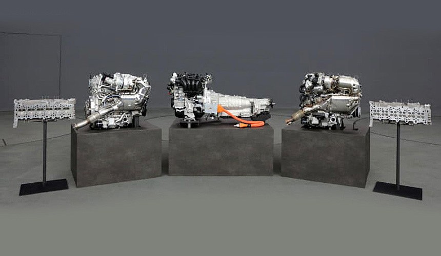 Mazda анонсировала пять новых кроссоверов Mazda анонсировала пять новых кроссоверов