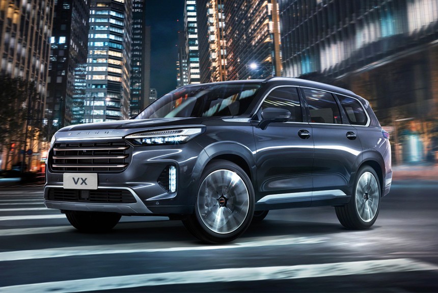 Большой кроссовер Exeed VX едет в Россию