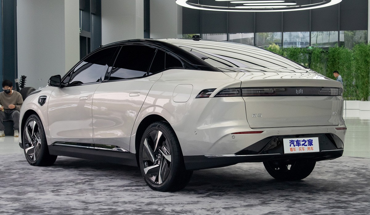 Weltmeister M7 дебютировал с автопилотом четвертого уровня