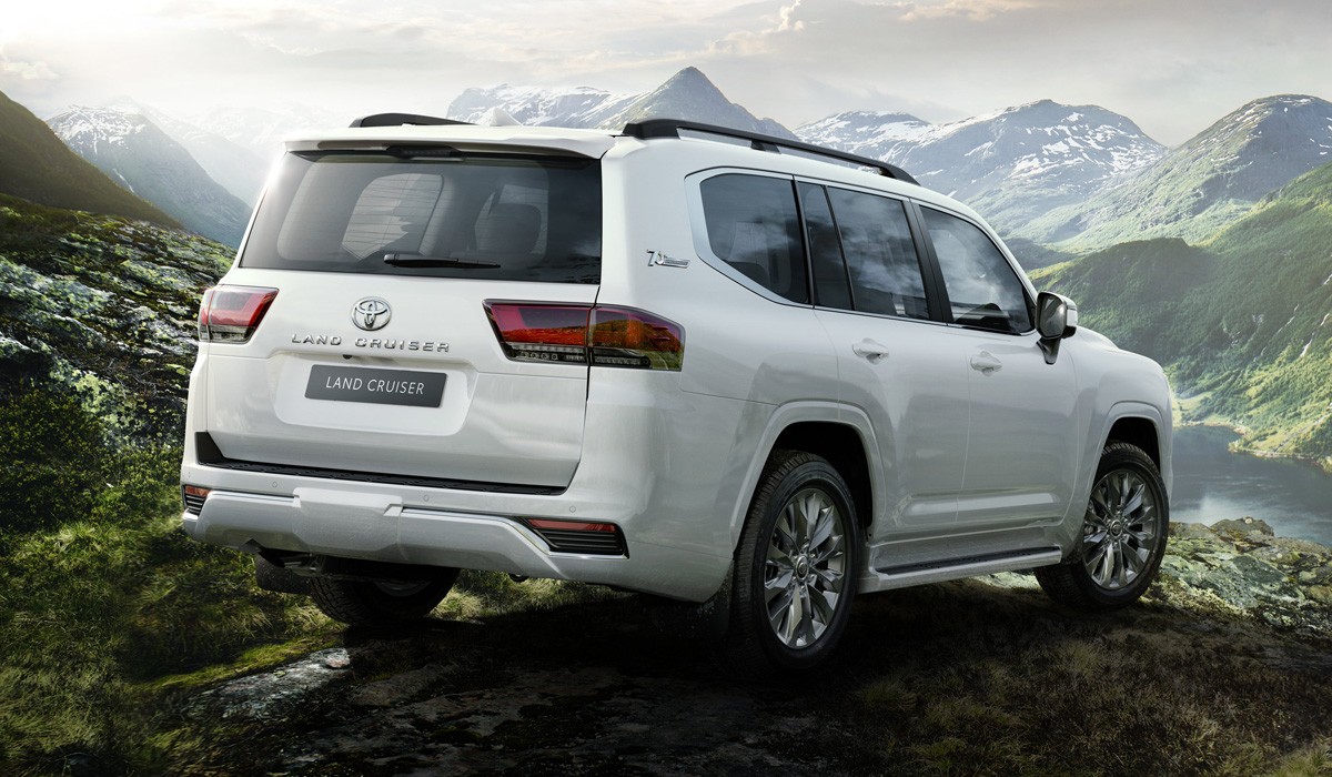Дебют нового внедорожника Lexus LX 600 состоится в Москве Дебют нового внедорожника Lexus LX 600 состоится в Москве
