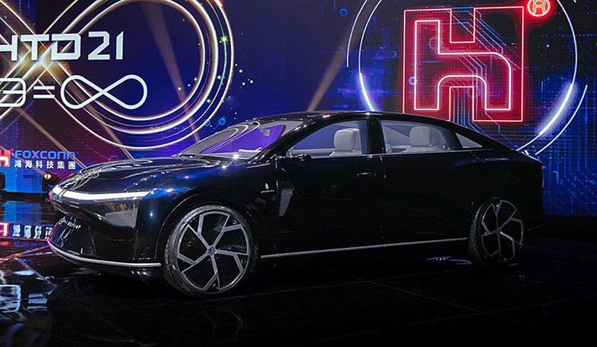 Foxconn выходит на рынок электромобилей: три модели Foxtron Foxconn выходит на рынок электромобилей: три модели Foxtron