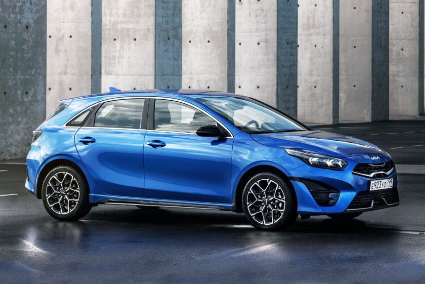 Обновленное семейство Kia Ceed: комплектации и цены в России Обновленное семейство Kia Ceed: комплектации и цены в России