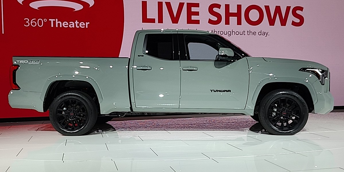 Новая Toyota Tundra: версия с короткой кабиной Новая Toyota Tundra: версия с короткой кабиной