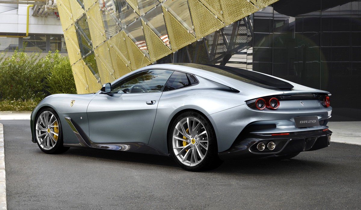 Представлено уникальное полноприводное купе Ferrari BR20 Представлено уникальное полноприводное купе Ferrari BR20