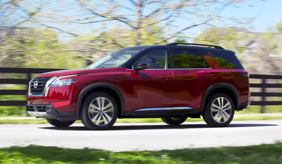 Началось производство кроссоверов Nissan Pathfinder для России Началось производство кроссоверов Nissan Pathfinder для России