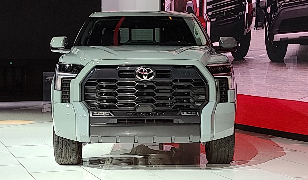 Новая Toyota Tundra: версия с короткой кабиной Новая Toyota Tundra: версия с короткой кабиной