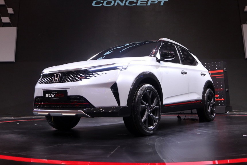 Концепт Honda SUV RS предвестил выход кроссовера ZR-V Концепт Honda SUV RS предвестил выход кроссовера ZR-V