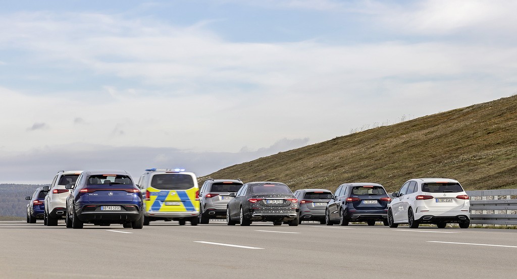 Daimler сертифицировал первый в мире серийный автопилот третьего уровня, но есть нюансы