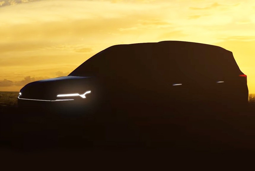 Kia возродит трехрядную модель Carens Kia возродит трехрядную модель Carens