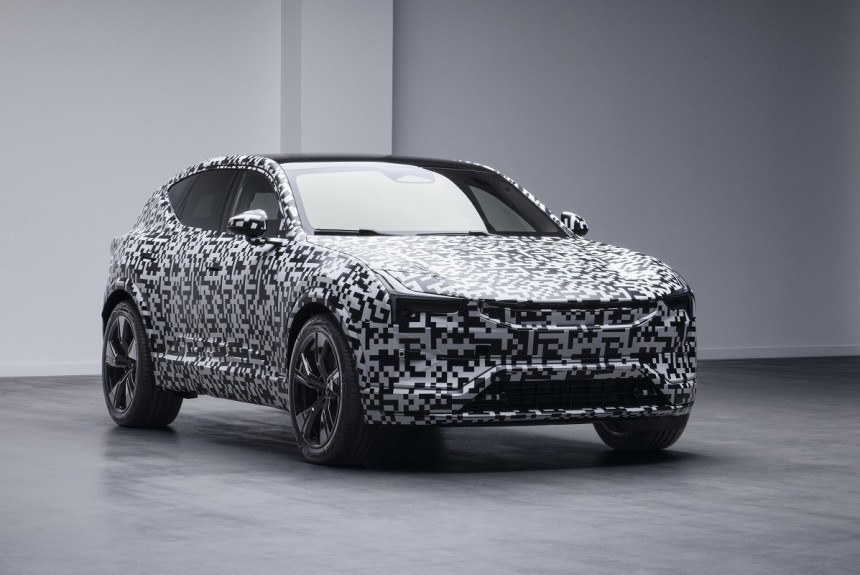 Почти серийный кроссовер Polestar 3 показали в камуфляже Почти серийный кроссовер Polestar 3 показали в камуфляже