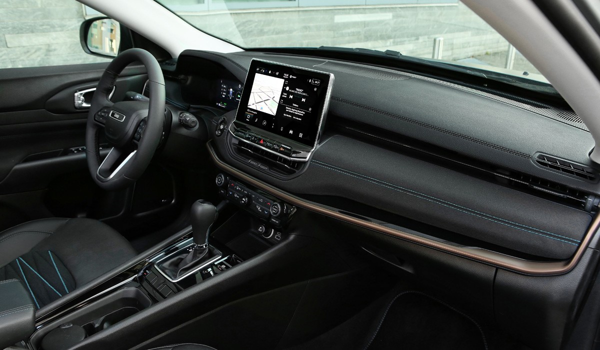 Jeep в Европе: электрификация и два новых гибрида Jeep в Европе: электрификация и два новых гибрида