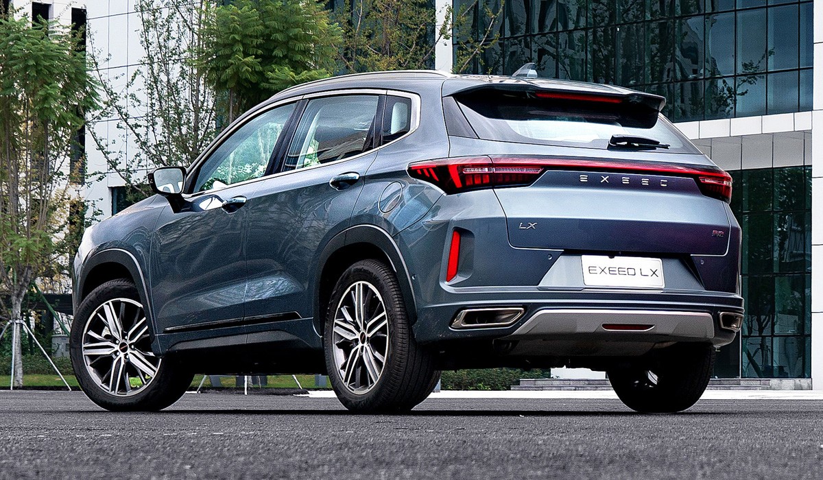 Младший паркетник Exeed LX сертифицирован в России Младший паркетник Exeed LX сертифицирован в России