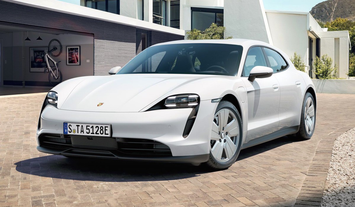 Универсал Porsche Taycan Sport Turismo: новые версии и цены Универсал Porsche Taycan Sport Turismo: новые версии и цены