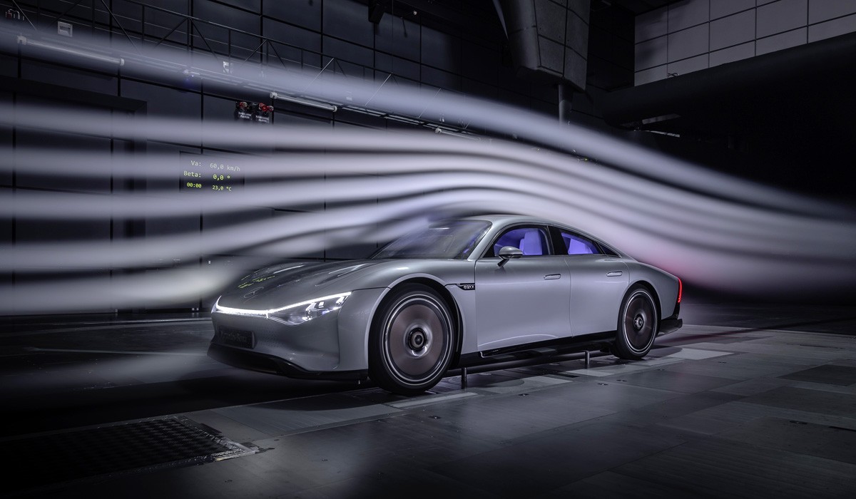 Первая премьера 2022 года: Mercedes-Benz Vision EQXX