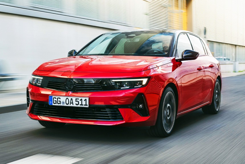 Peugeot, Citroen и Opel в России: планы на 2022 год