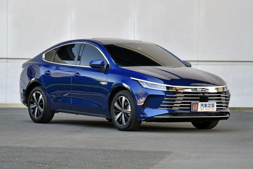 Седан BYD Destroyer 05 начал формирование нового флота