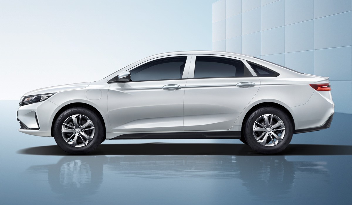 Седан Maple 60S стал третьей моделью возрожденного бренда Седан Maple 60S стал третьей моделью возрожденного бренда