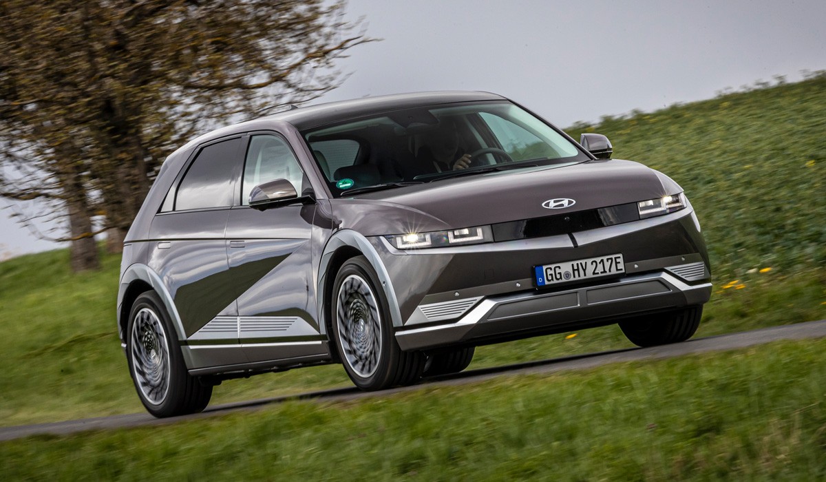 Hyundai и Genesis в России: планы на 2022 год Hyundai и Genesis в России: планы на 2022 год