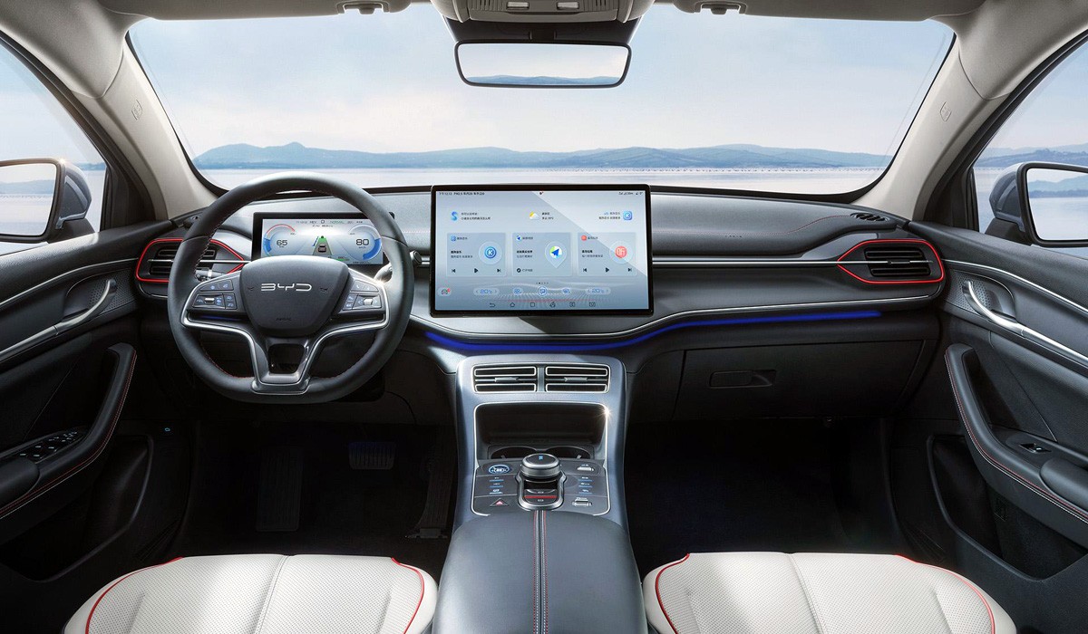 Седан BYD Destroyer 05 начал формирование нового флота