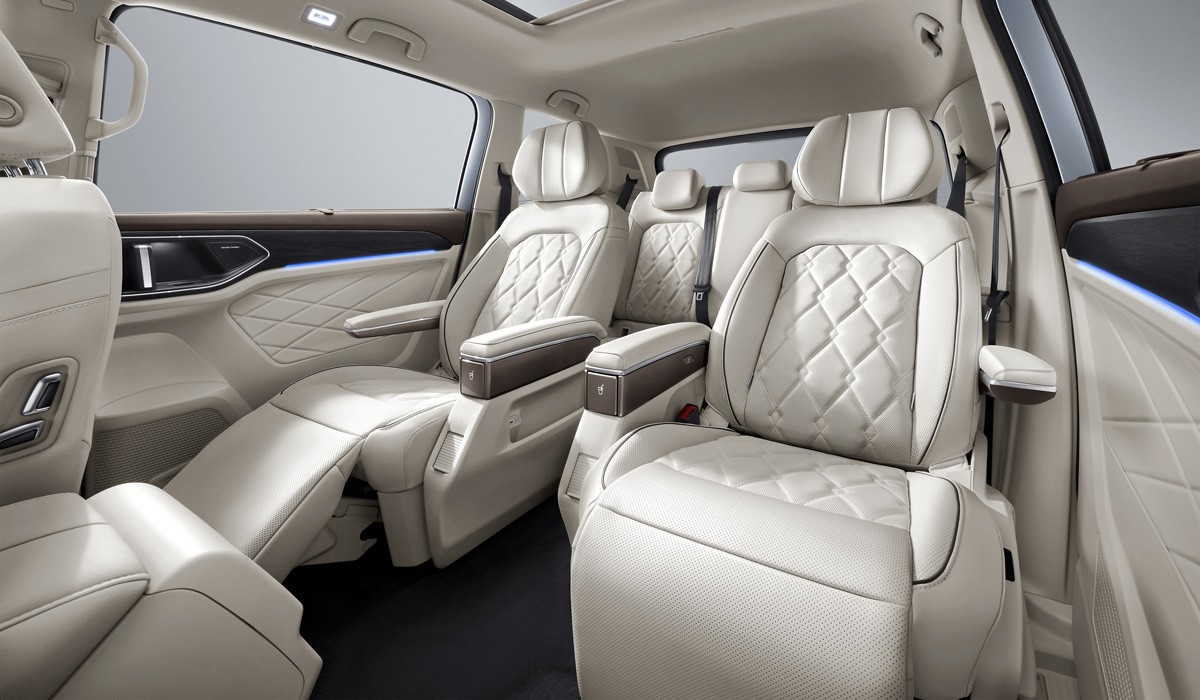 Минивэн Volkswagen Viloran с новым салоном выходит на рынок Минивэн Volkswagen Viloran с новым салоном выходит на рынок