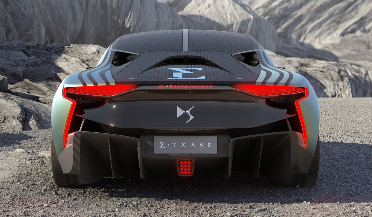 Концепт DS E-Tense возвращается: теперь 800 сил и полный привод