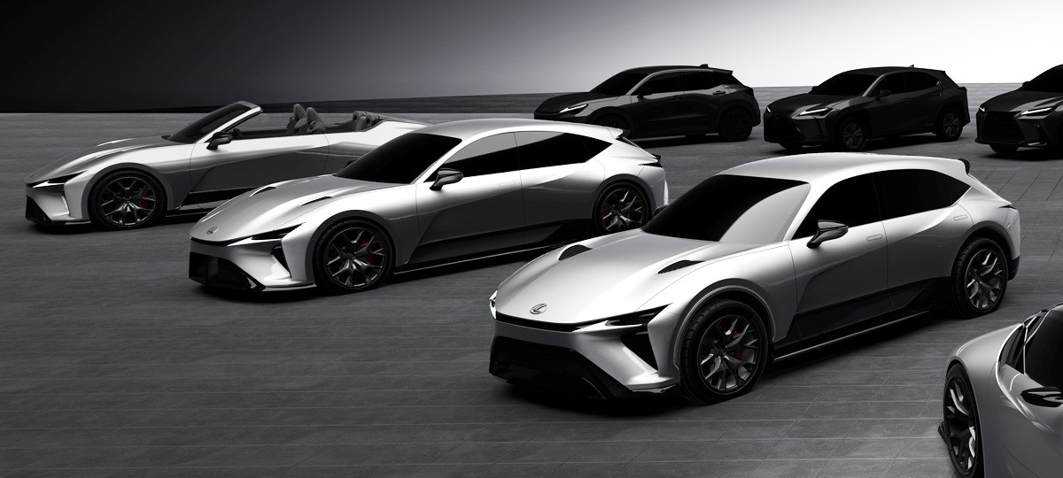 Электрический наследник седана Lexus IS: новые изображения