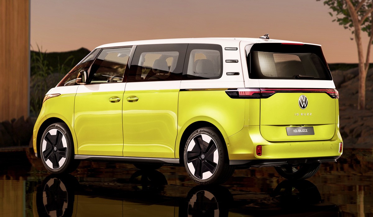 Представлен серийный минивэн Volkswagen ID. Buzz