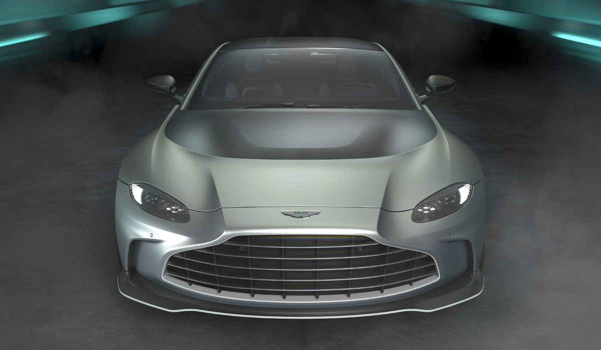 Новый Aston Martin V12 Vantage: последняя модель с 12 цилиндрами