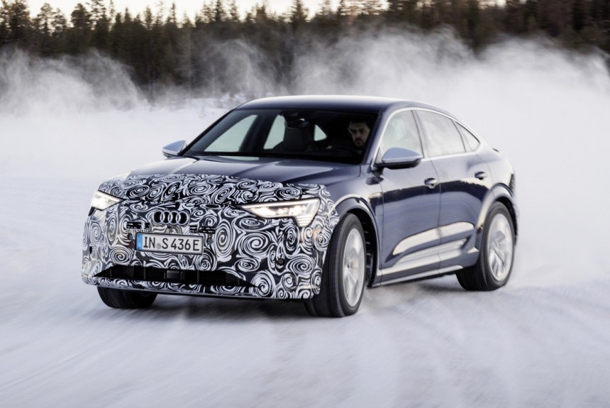 Обновленный Audi e-tron станет частью семейства Q8 Обновленный Audi e-tron станет частью семейства Q8