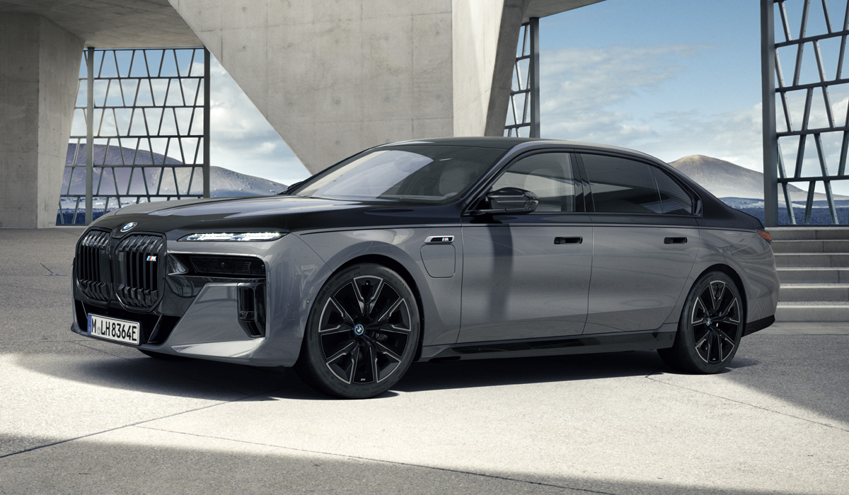 Представлен новый седан BMW седьмой серии (включая BMW i7) Представлен новый седан BMW седьмой серии (включая BMW i7)