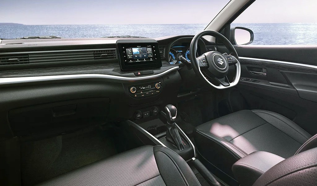 Кроссвэн Suzuki XL6 стал богаче после обновления