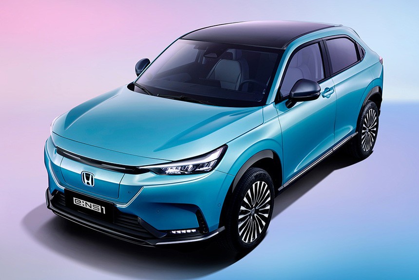 Кроссоверы-близнецы Honda e:NS1 и e:NP1 выходят на рынок
