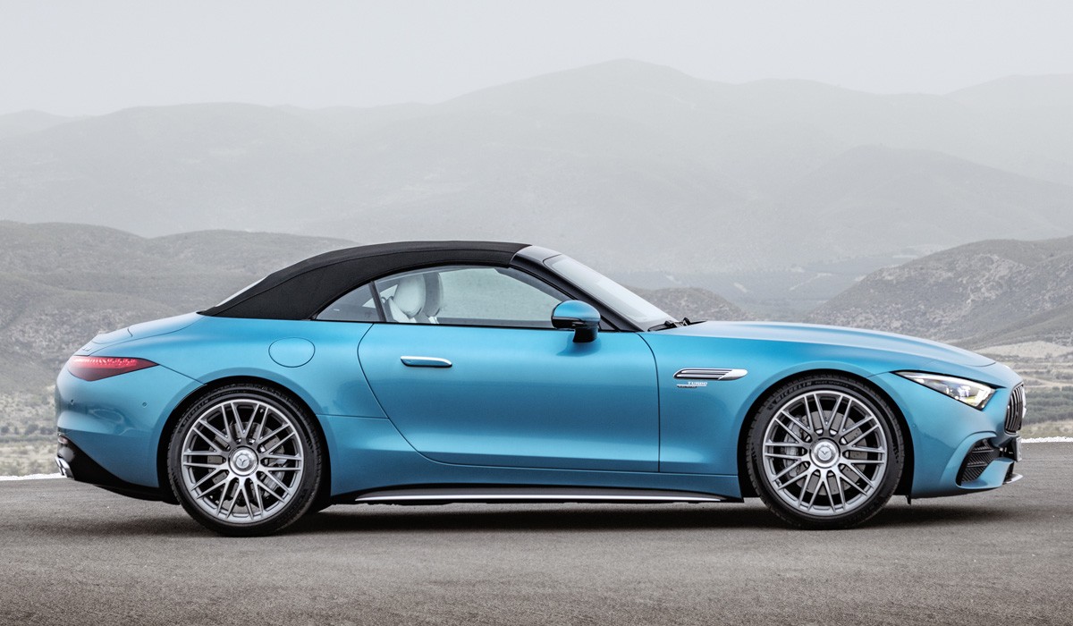 Новый Mercedes-AMG SL: базовая версия с четырьмя цилиндрами