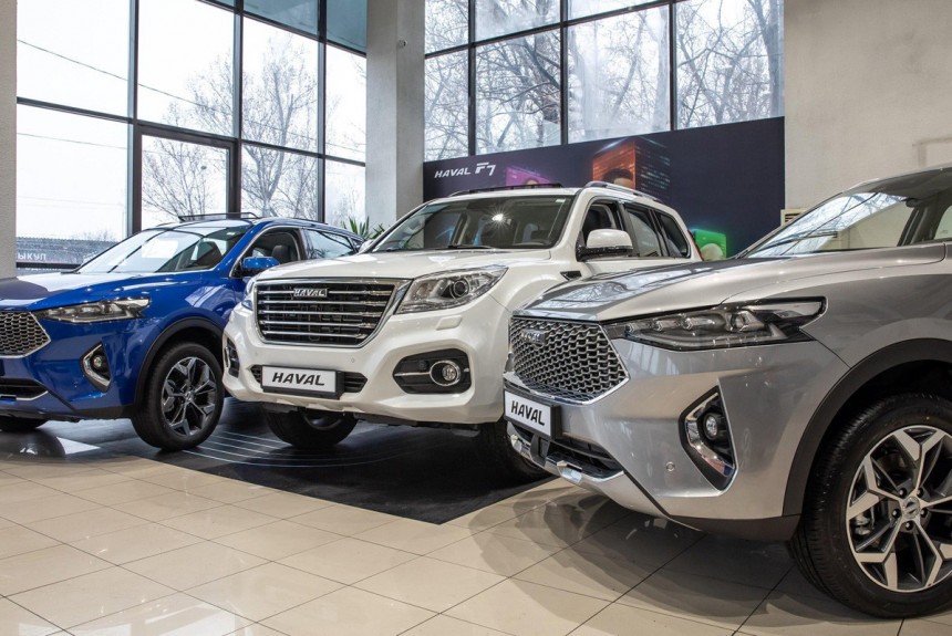 Российский авторынок: официальная статистика апреля