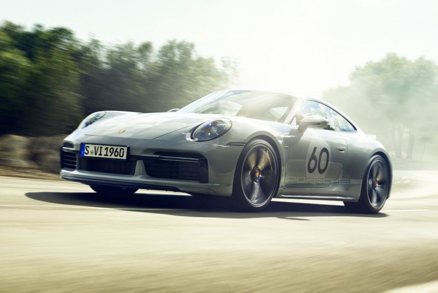 Представлен Porsche 911 Sport Classic: самая мощная версия с &laquo;механикой&raquo;